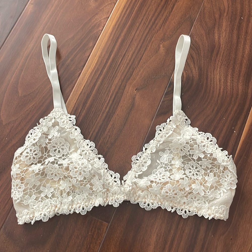 Forever 21 Womens Showstopper Charmeuse Bralette size XS